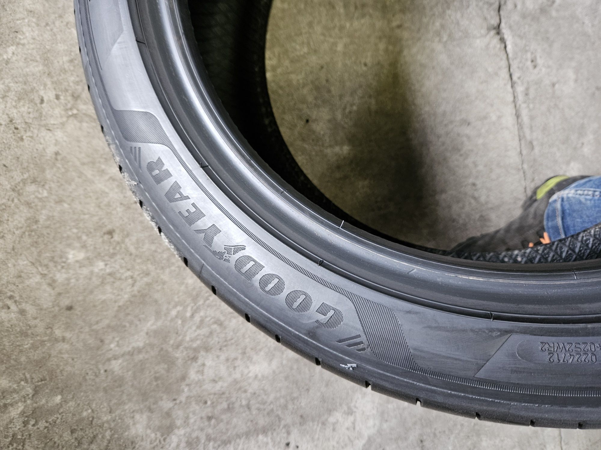 opony używane 225/45R17 Goodyear EAGLE F1 asymetric 6