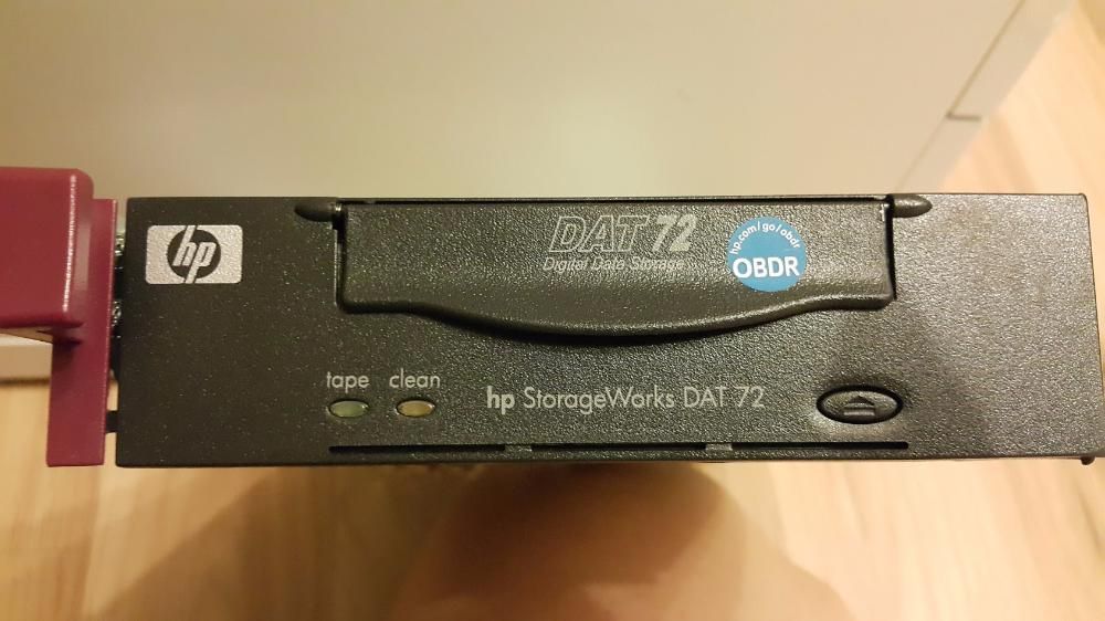340HP StorageWorks DAT 72 Array Module - tape drive - DAT - SCSI