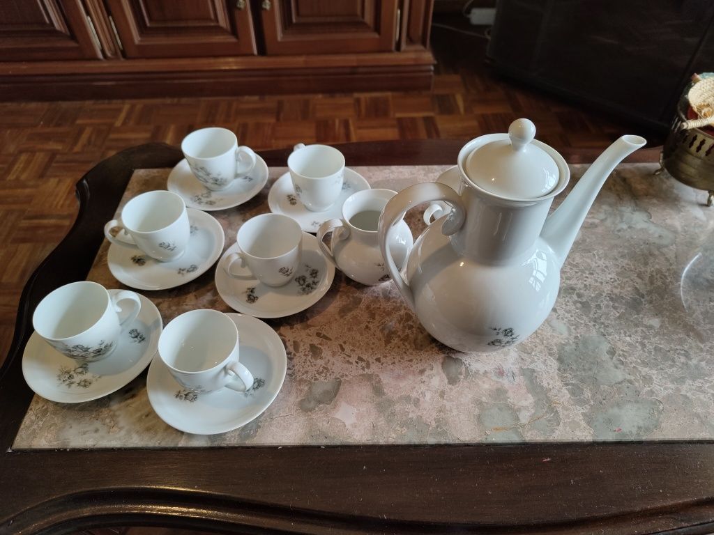 Conjunto chá / café branco floral