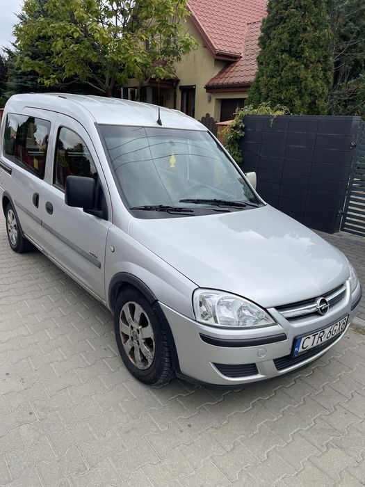 Opel Combo C Tour