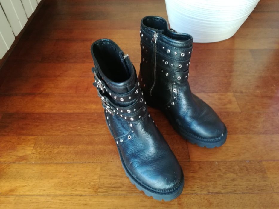 Botas menina Zara tamanho 33