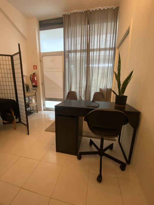 Mesa de escritorio ou estetica nails
