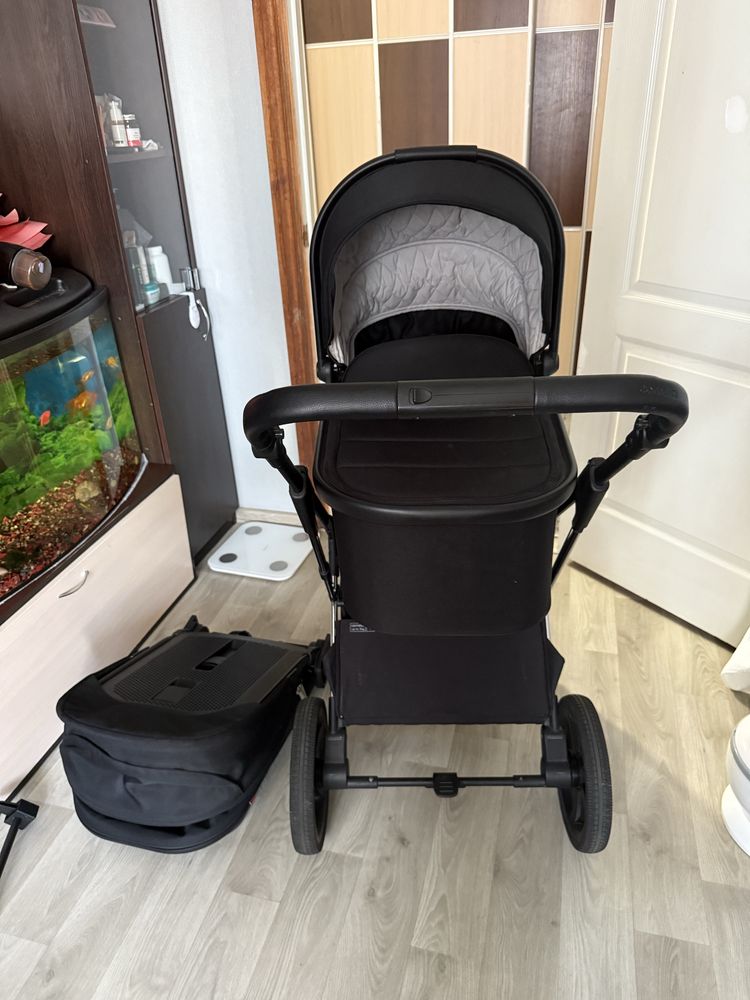 Коляска Carrello Avrora 3 в 1