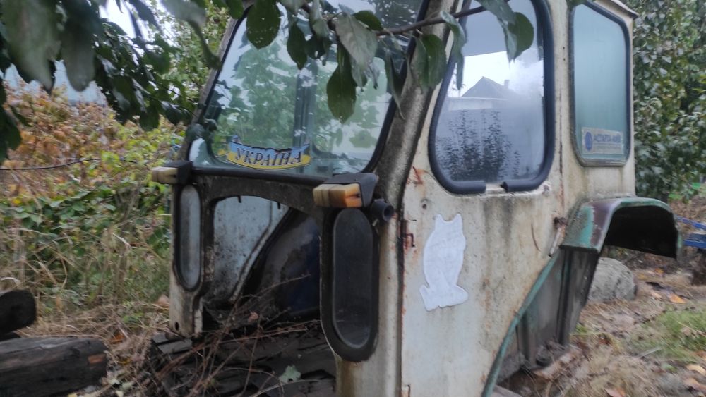 Продам кабіну ЮМЗ мала