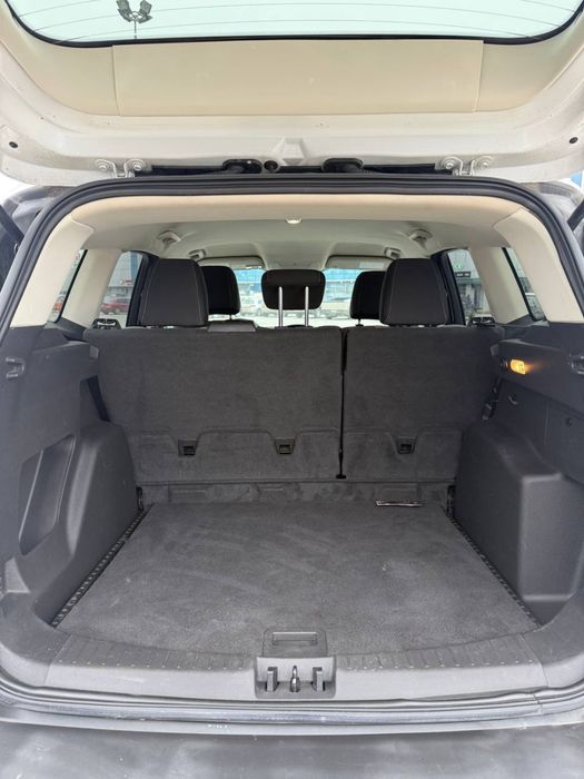 Оренда авто від 32 Євро на добу Ford Escape SE (2017)