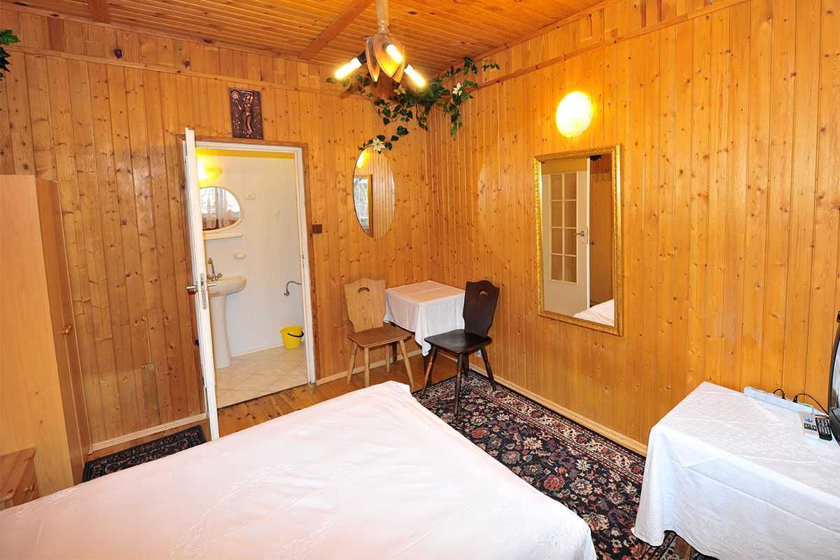 Noclegi Piaseczno 603--295--725 (15km od Warszawy) Pokój 2 osobowy
