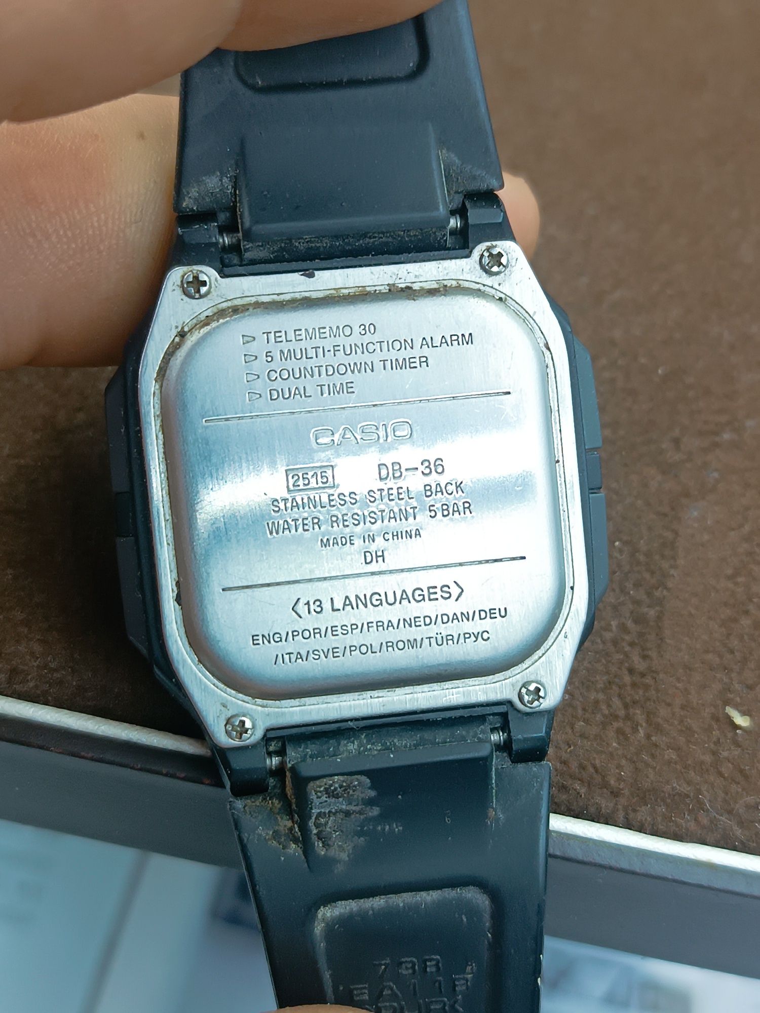 Zegarek casio db36 iluminator