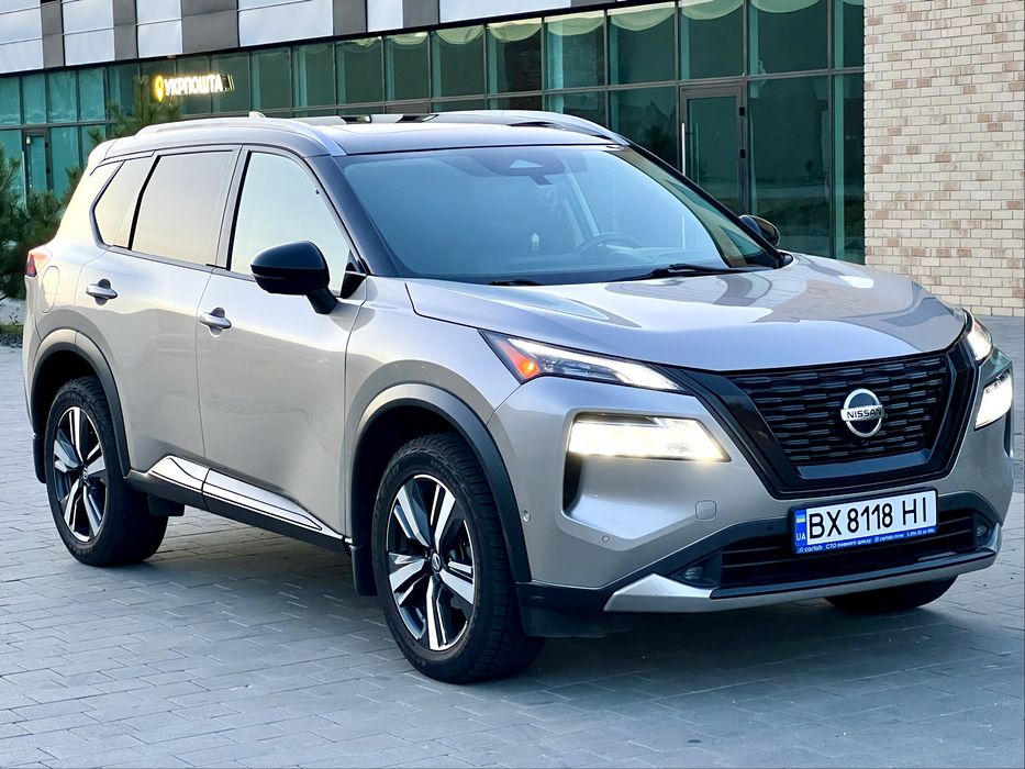 Nissan Rogue 2021 рік Platinum. III покоління, 2,5 Xtronic AWD