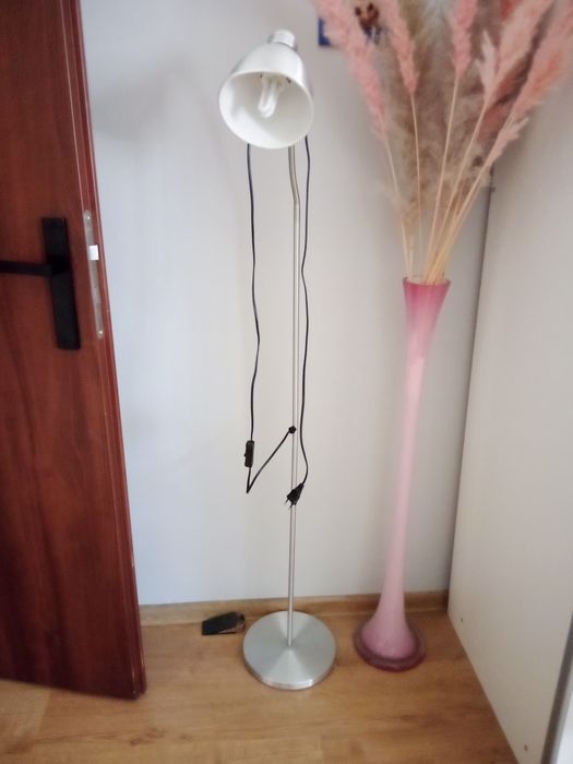 Lampa srebrna...