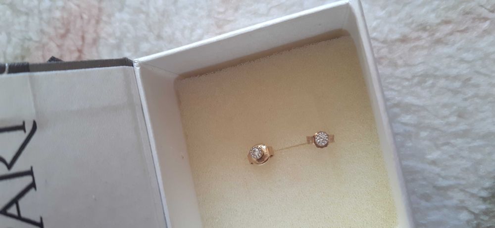 Kolczyki złote z cyrkoniami Apart