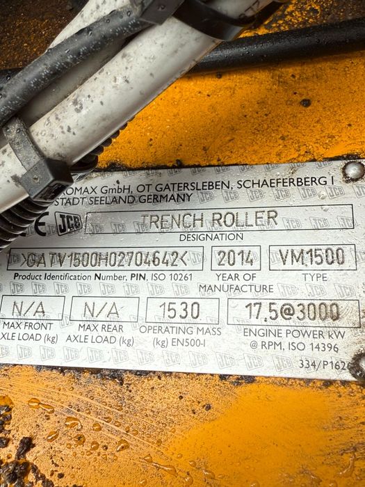 Walec okołkowany JCB VM1500