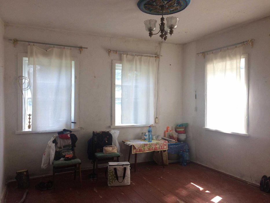 Село Супоївка - будинок поруч з річкою Супій. Є ВІДЕООГЛЯД.