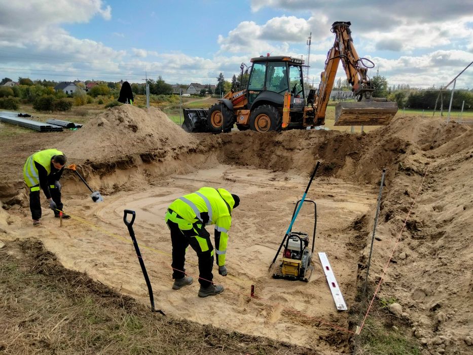 Usługi Maszynami Budowlanymi Koparką Gąsienicową Kołową Long Ładowarką