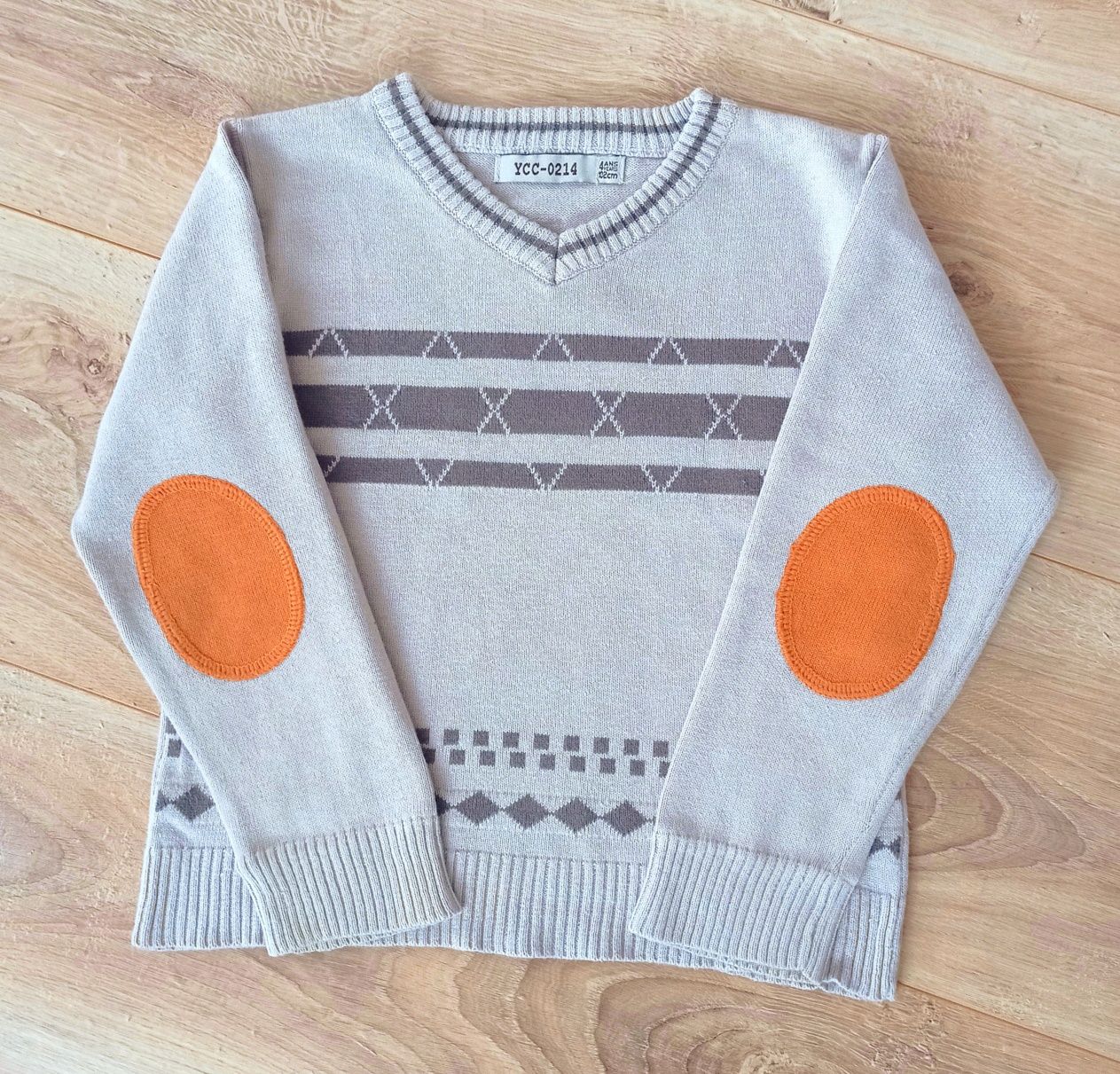 Elegancki chłopięcy sweterek stylowy sweter