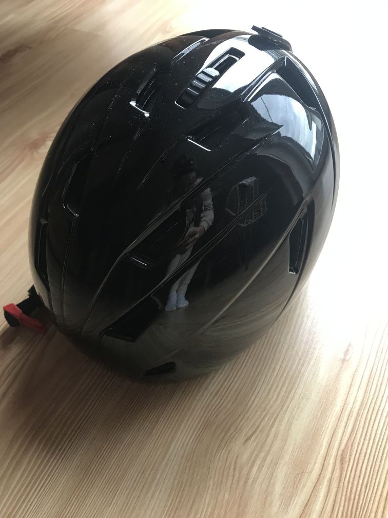 Kask narciarski 4F nowy