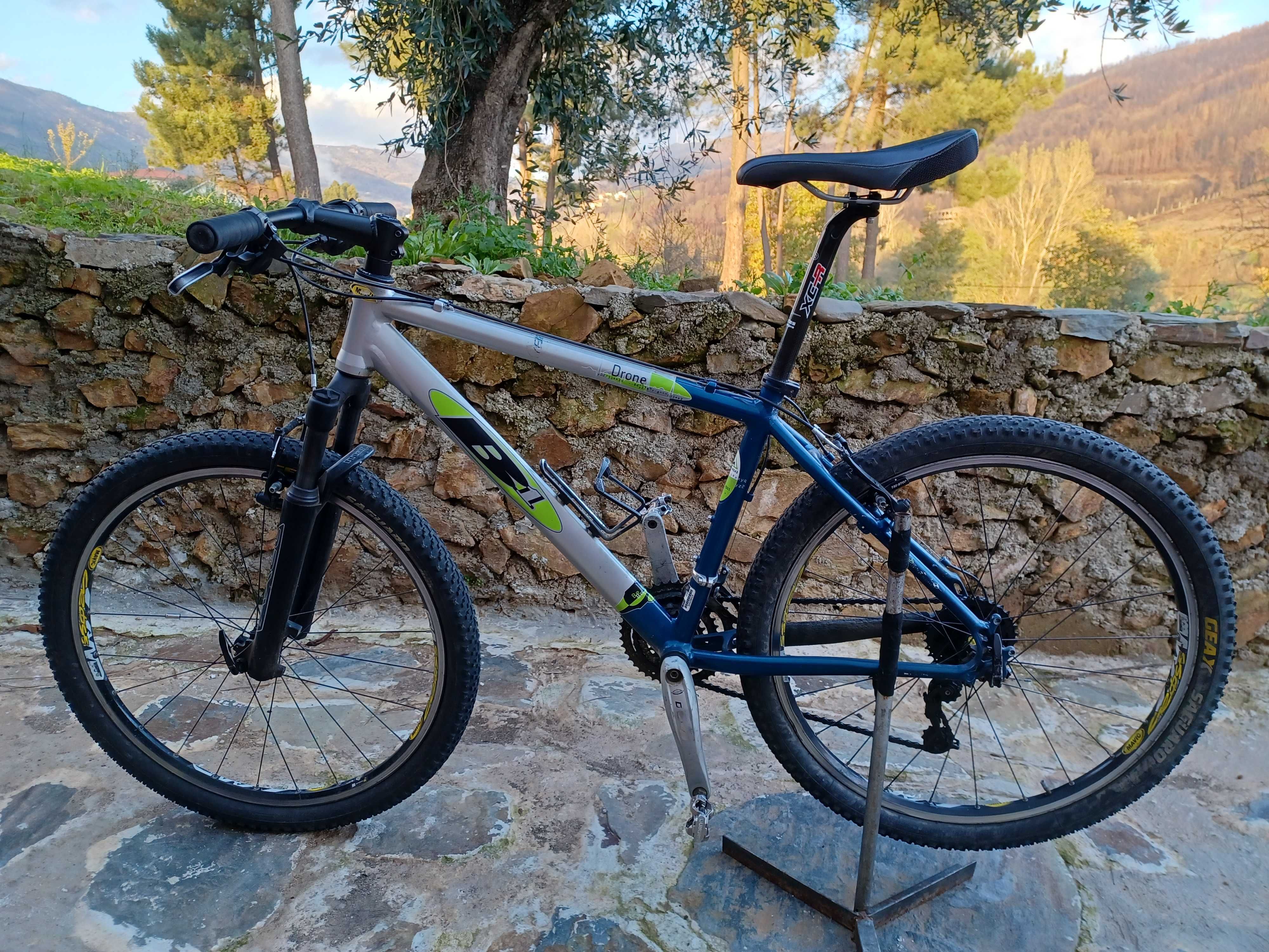 Bicicleta BTT B1