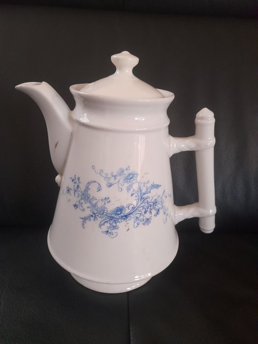 Dzbanek czajnik patyczak 23,5 cm Pojemność 1,5l