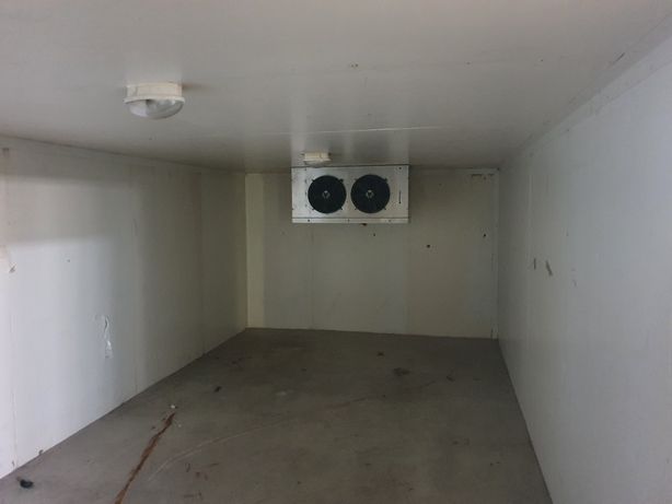 Câmara frigorífica 9x3x2 metros