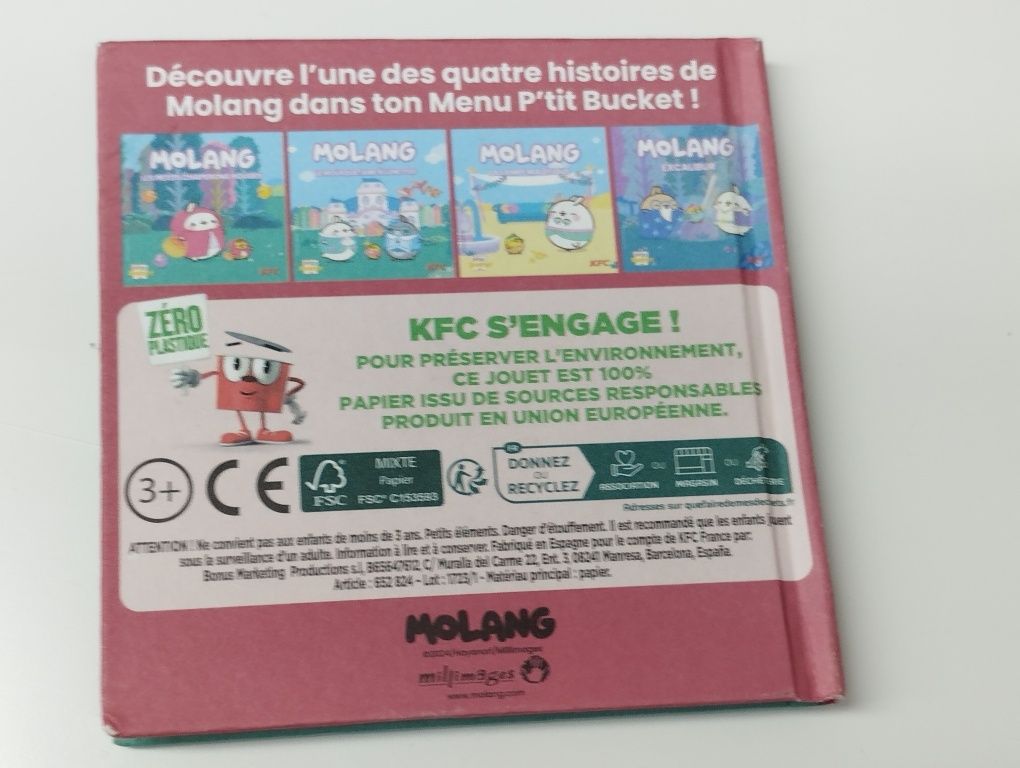 Molang- Les Petits Chaperons Rouges