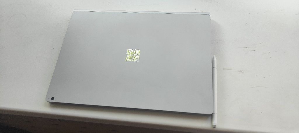 Microsoft Surface Book 3 15" I7/256SSD/16RAM/GeForce GTX 1660 Ti Max-Q