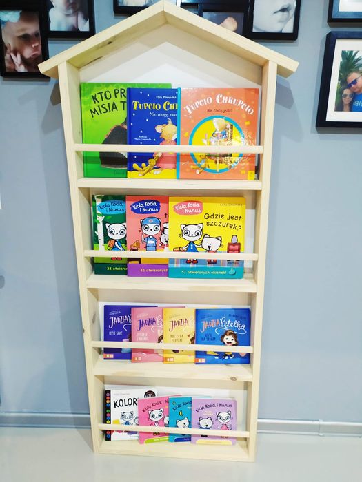 Regał Domek na książki