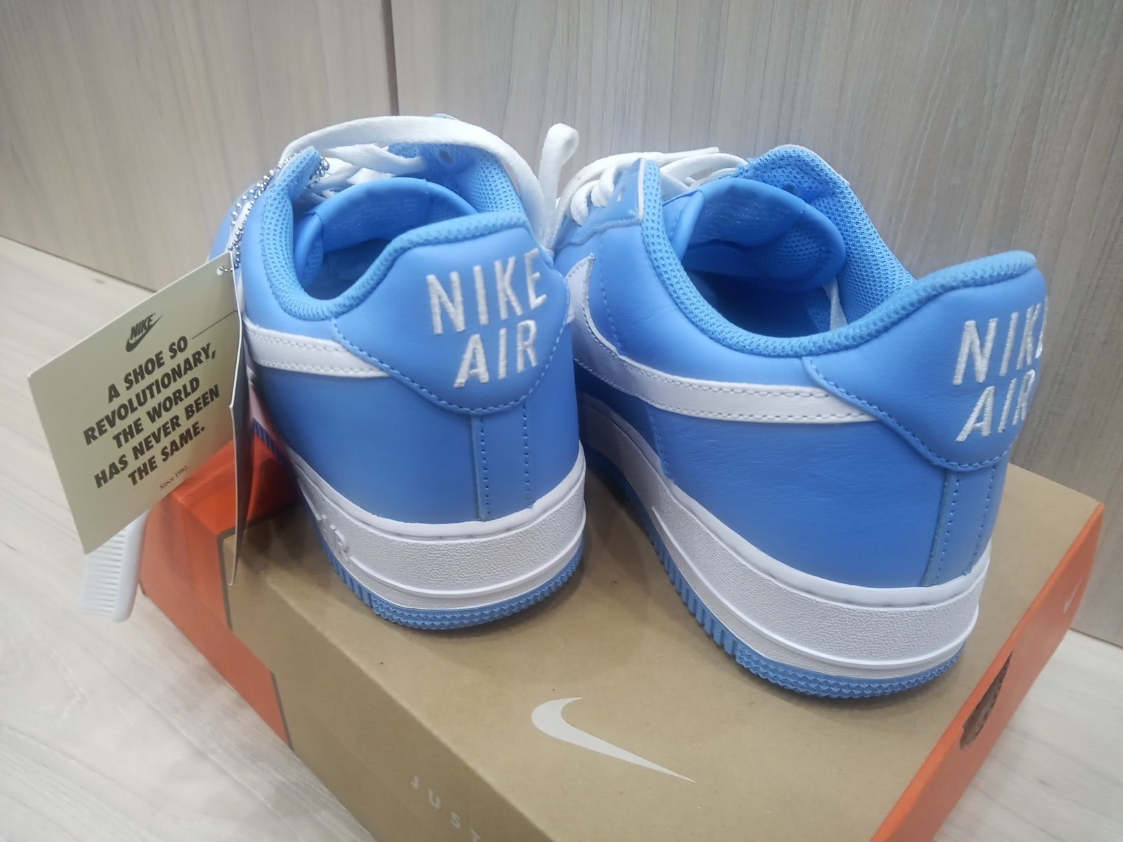 Nike Air Force 1 Low Retro University Blue r.43