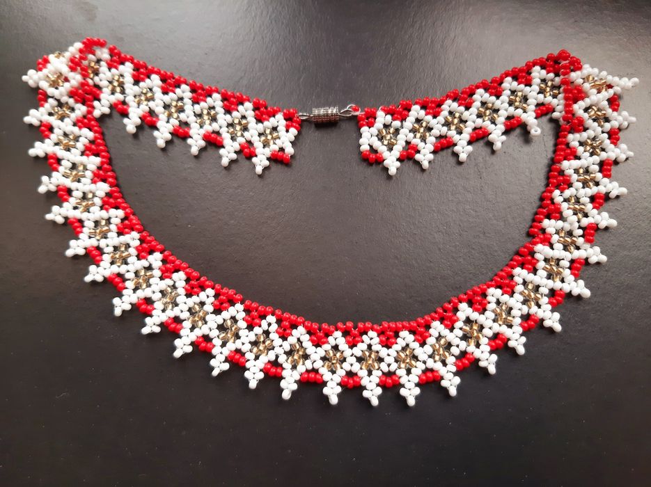 Прикраси з чешського бісера