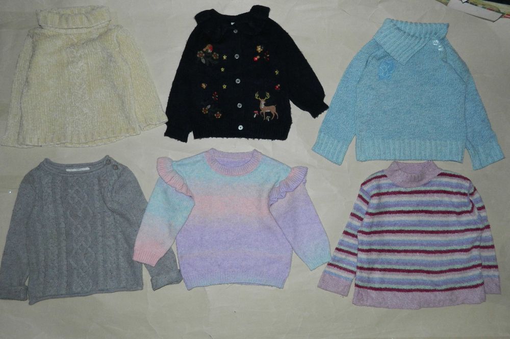 Пакет одягу для дівчинки 3-4 рочки 98-104 см \ штани + светри