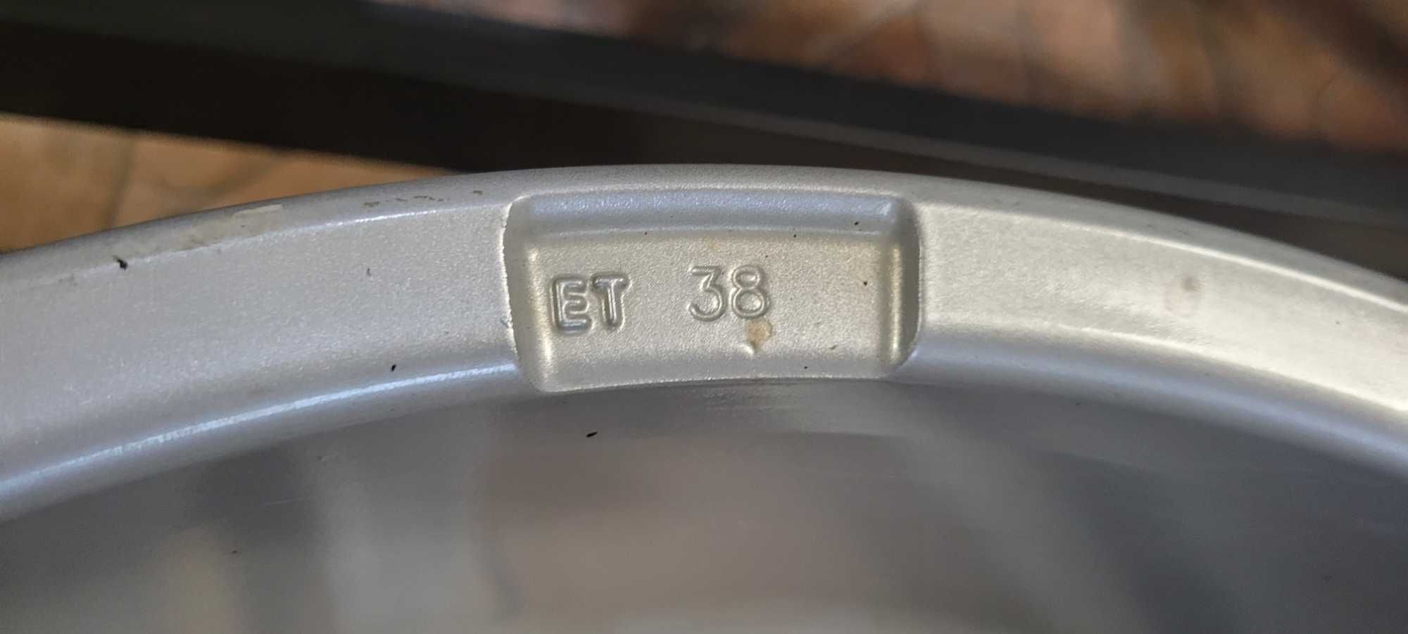 Felgi aluminiowe 17 cali Volkswagen, Audi, Seat, Mercedes/ 5162