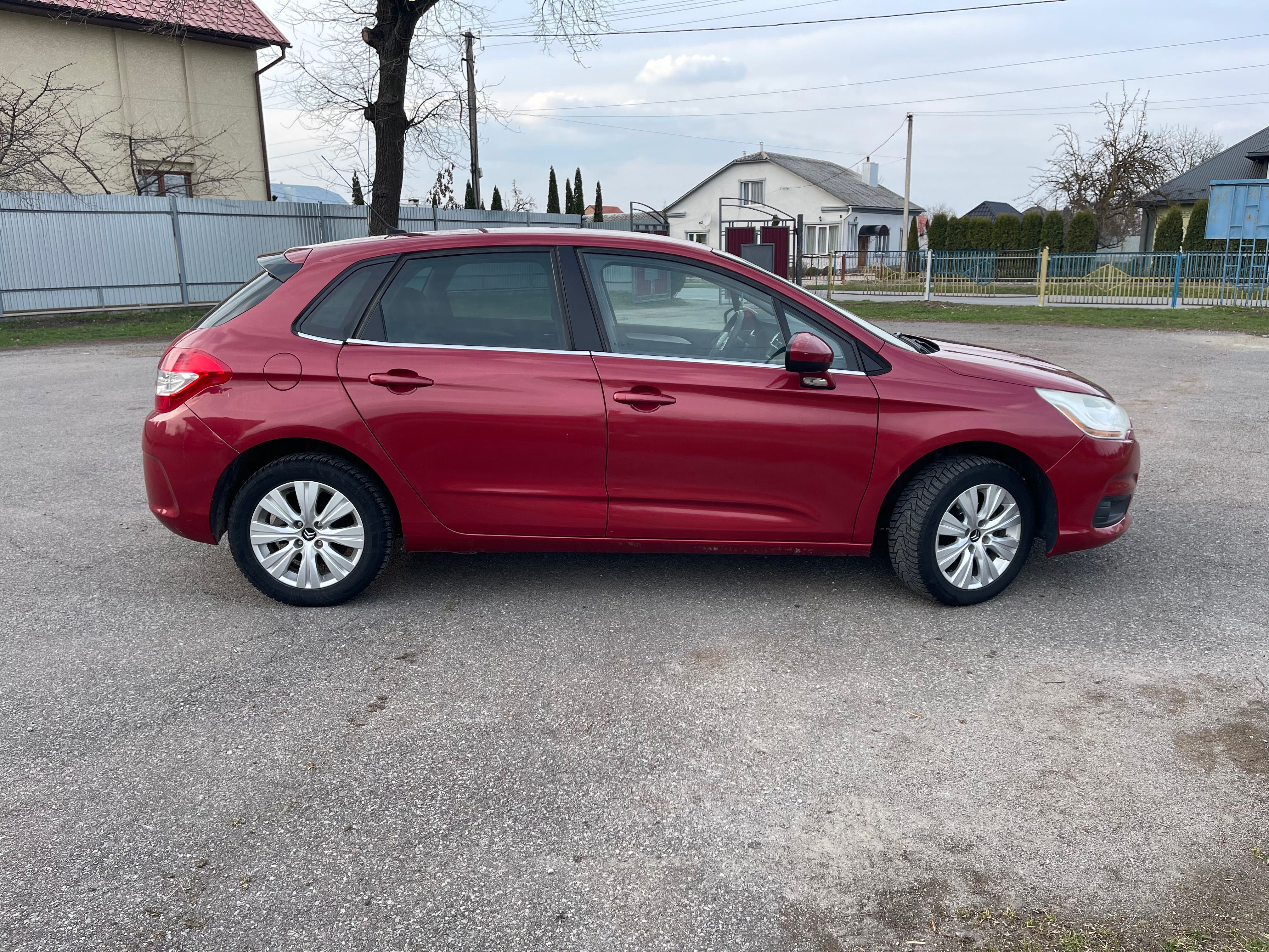 Продаю Citroën с4