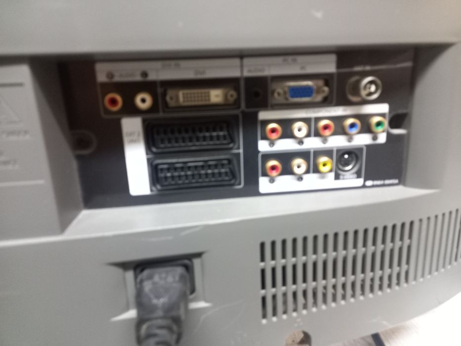 Samsung le 27t51c  sprawny