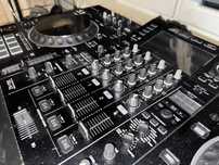 Pioneer XDJ XZ kontroler konsola