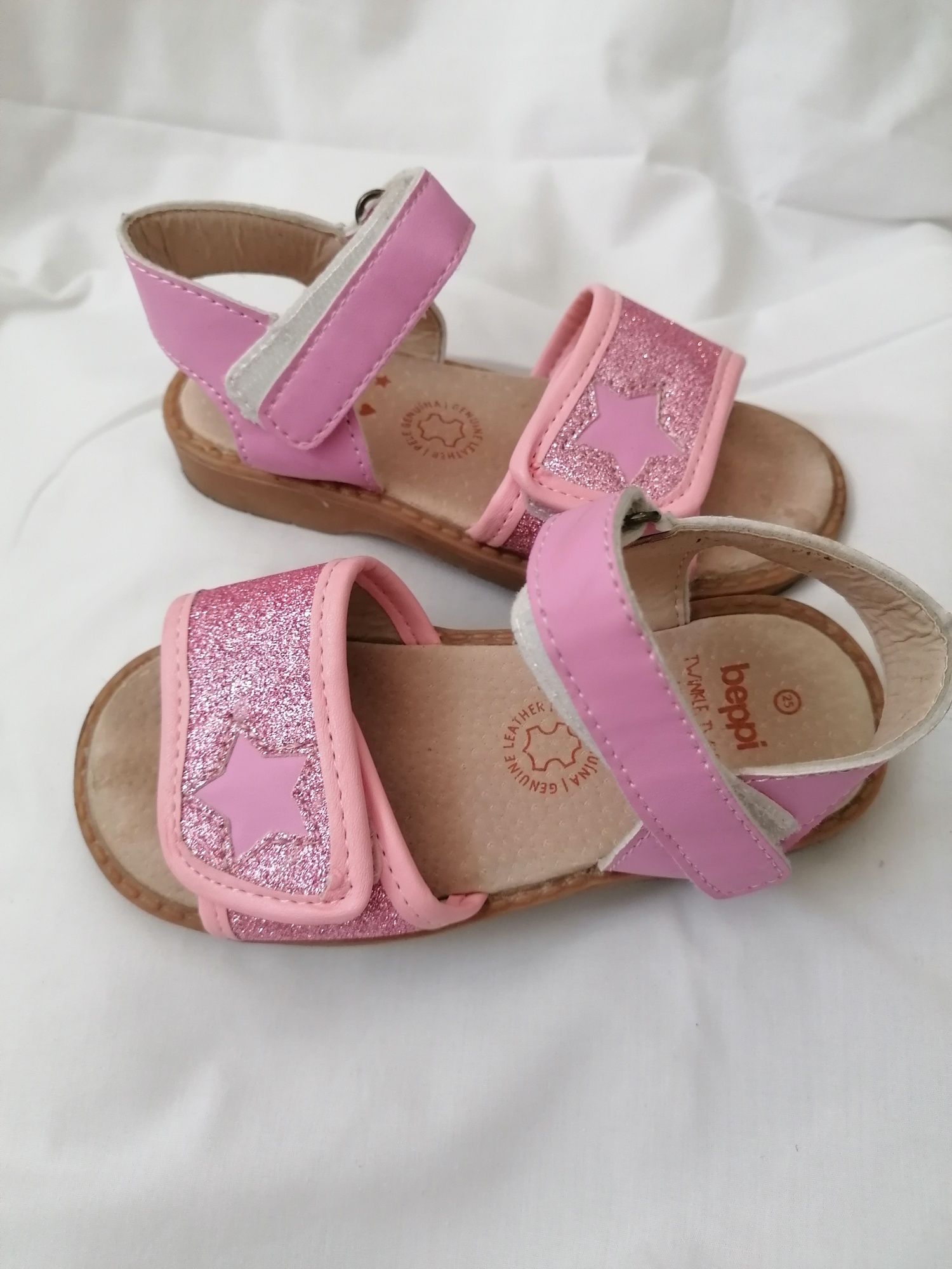 Sandálias de menina Beppi - tamanho 25