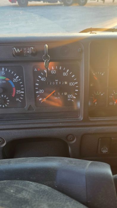 Volvo FM12, Palfinger, PILOT !! 14 ton ładowności  ! Na resorach !