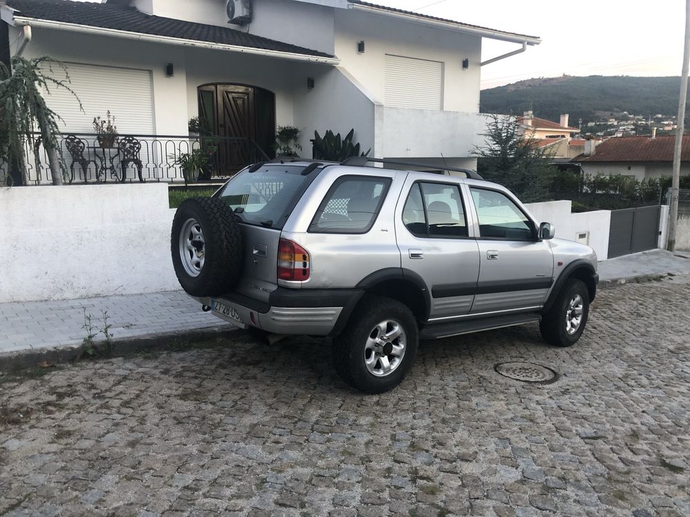 Opel Frontera 2.2 Dti