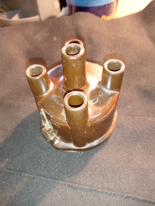 Крышка распределителя Москвич,ВАЗ