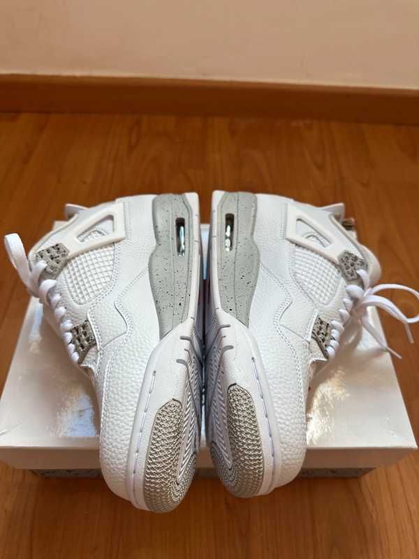 Jordan 4 Retro White Oreo R.42