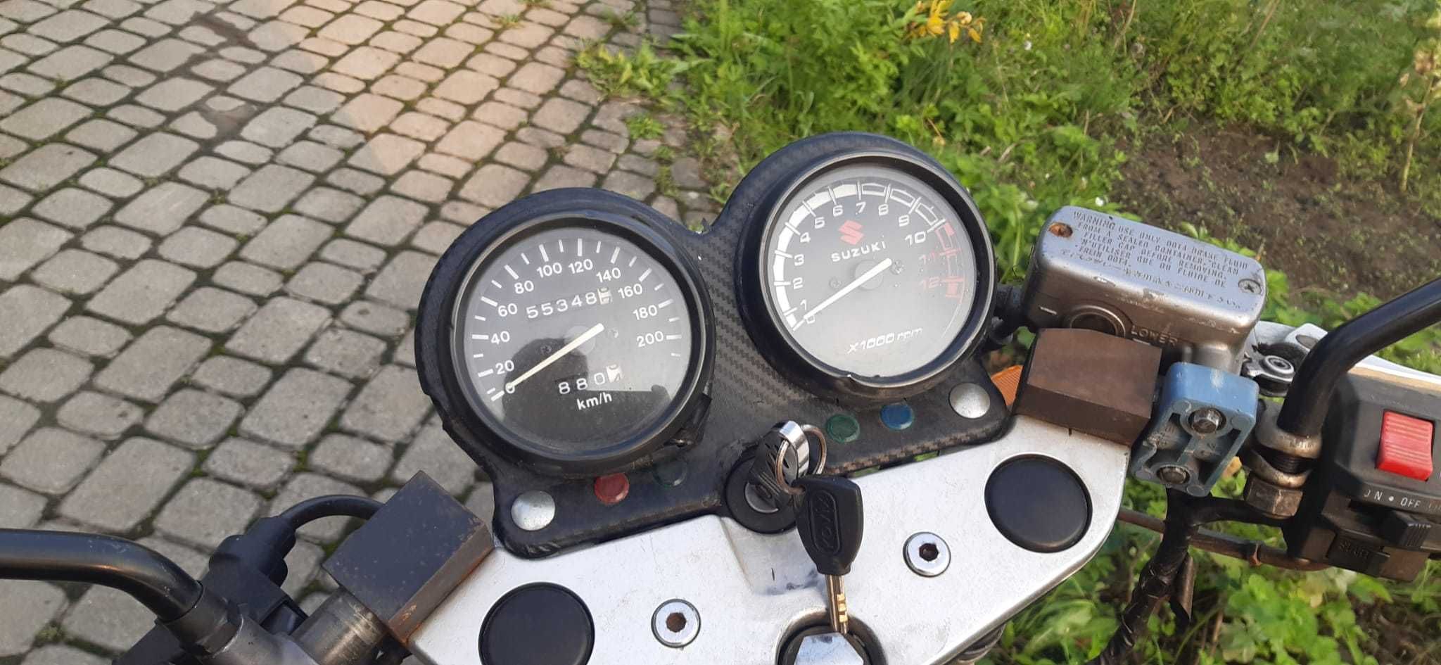 Motocykl Suzuki GS500E na kategorie A2
