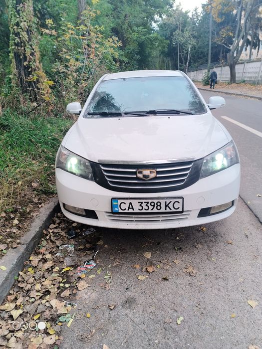 Продам джилі ес7