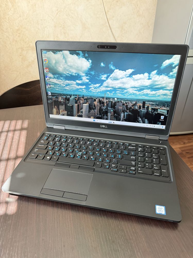 Dell latitude E5590 FHD /i5-8350U/8GB DDR4/240GB SSD/Ідеал