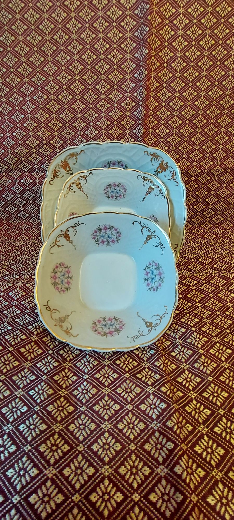 Сервировочные блюда