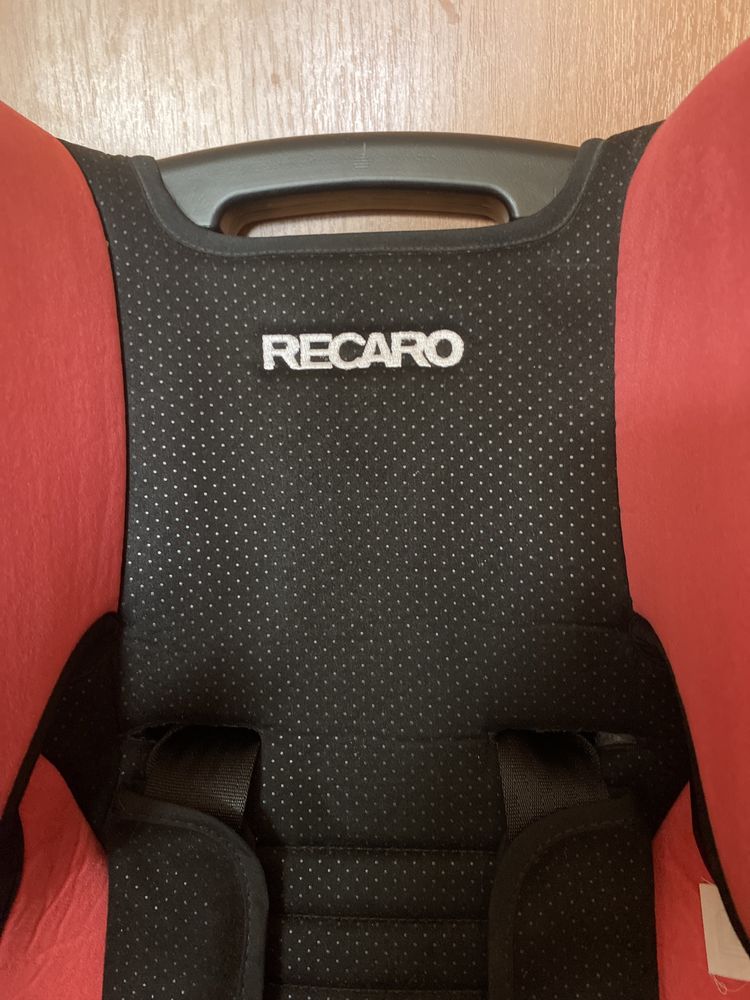 Автокрісло Recaro Young Sport (Рекаро Янг ​​Спорт) /Автокресло 9-36кг