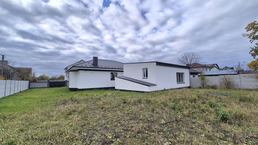 )( Продаж Американки на 10 сотках землі