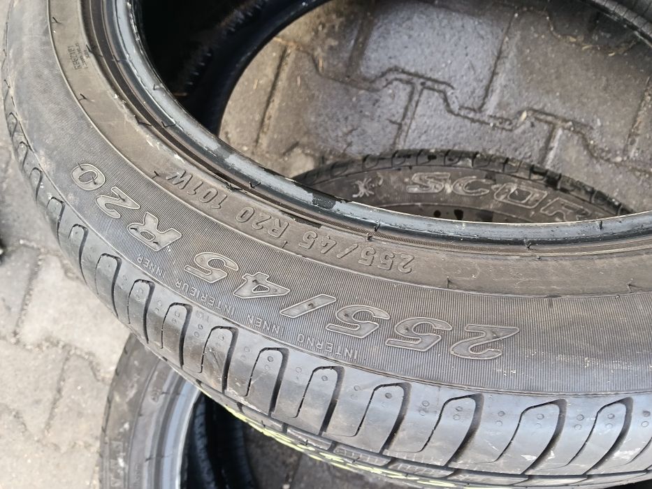 Opony letnie Pirelli 255/45/20 2022r. 2 sztuki jak nowe