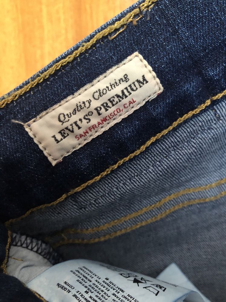 CALÇAS LEVI’S NOVAS/ NUNCA USADAS T27W/34L