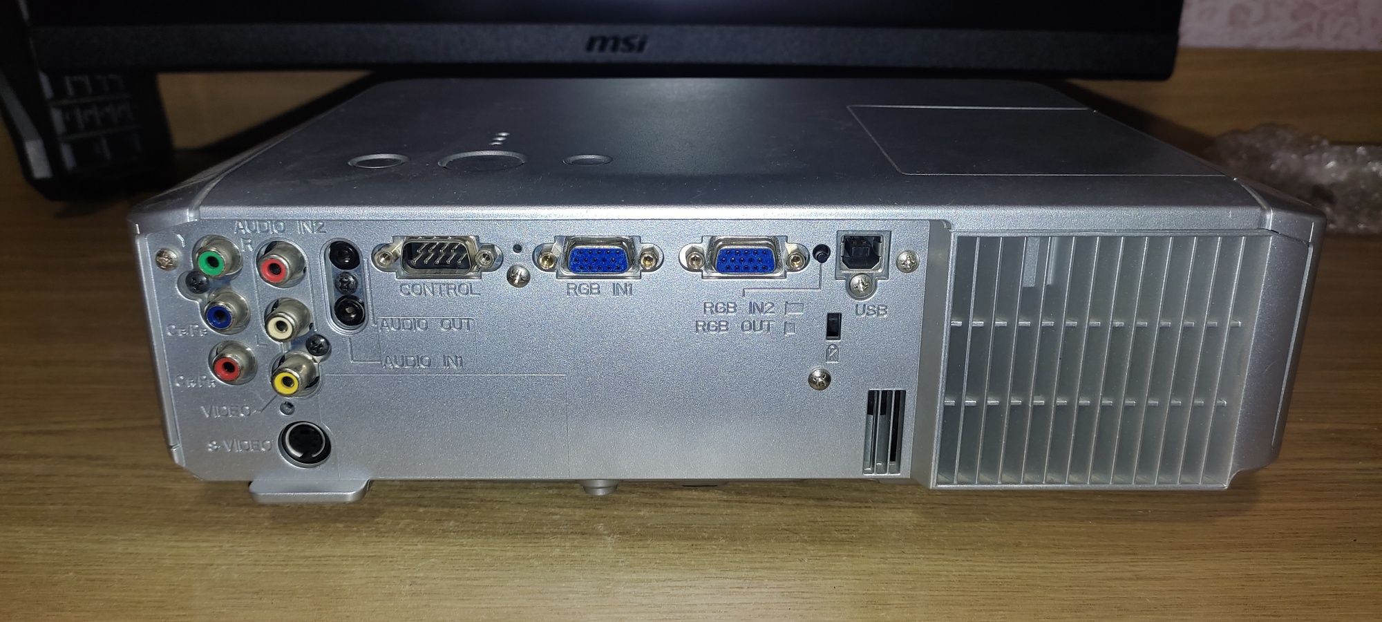 Проектор Hitachi CP-S240