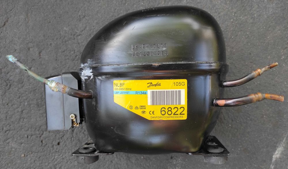 Компресор холодильника Danfoss NL8F, 105G6822