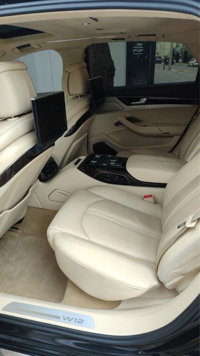 Audi A8 W12  Long Возможен обмен на бус