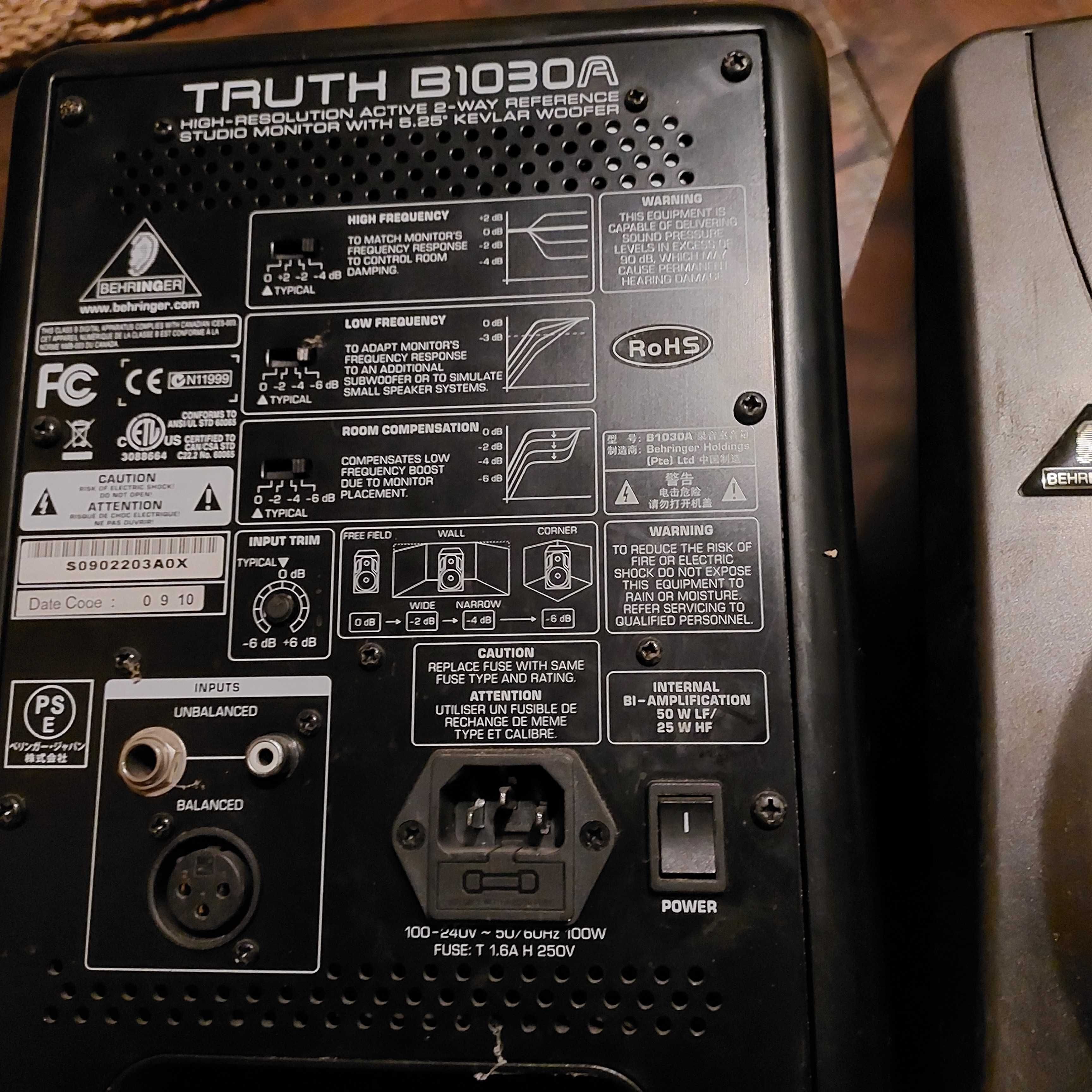 głośniki studyjne aktywne behringer b1030 a