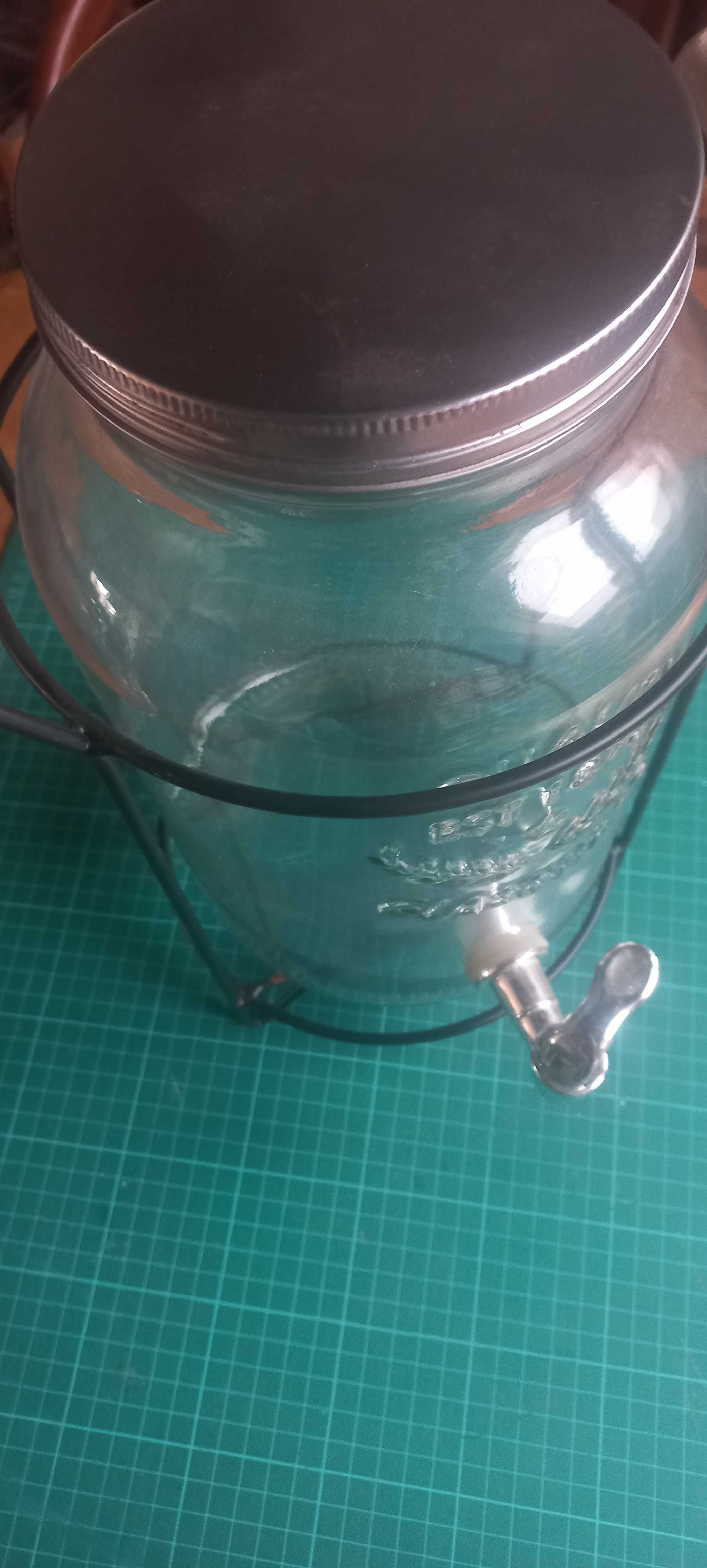 Dispensador de bebidas como novo